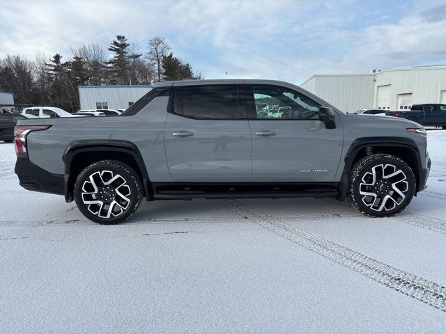 2025 Chevrolet Silverado EV RST - Max Range