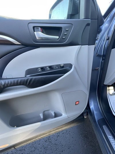 2015 Toyota Highlander Limited