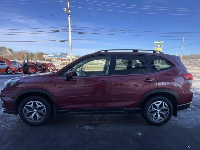 2023 Subaru Forester Premium