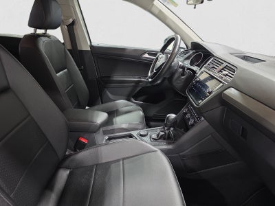 2020 Volkswagen Tiguan 2.0T SE 4Motion