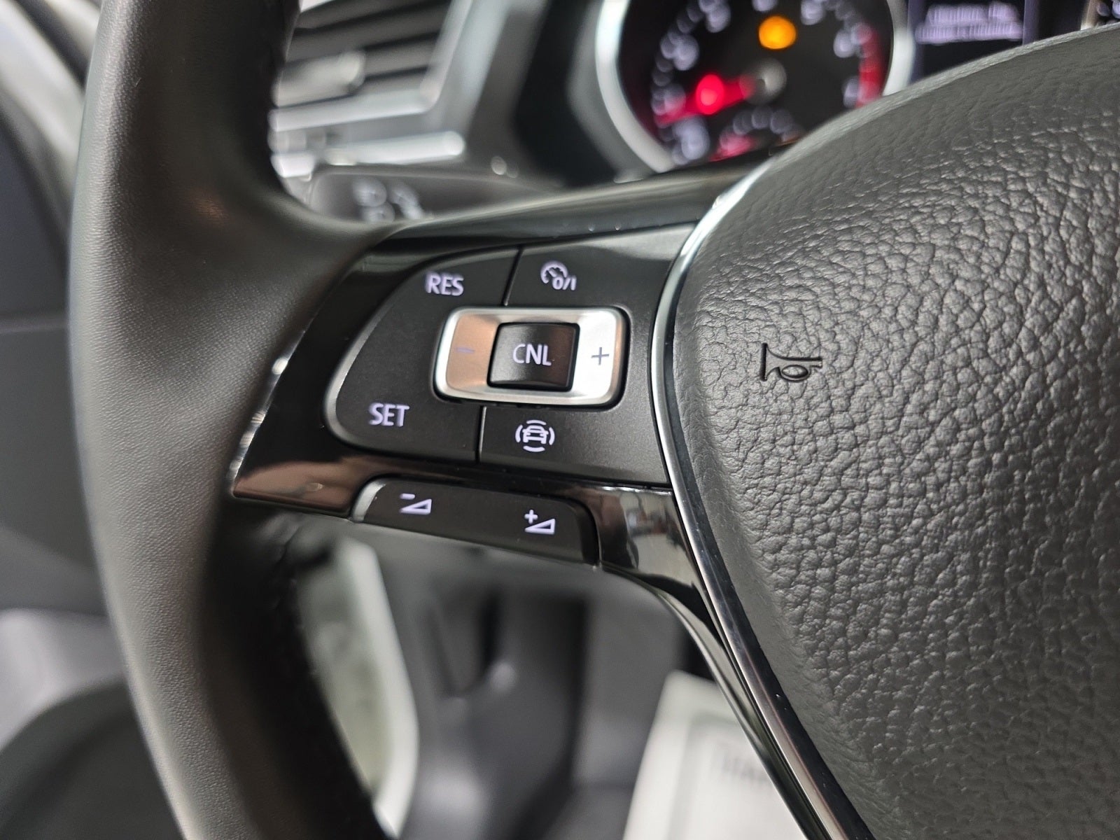 2020 Volkswagen Tiguan 2.0T SE 4Motion