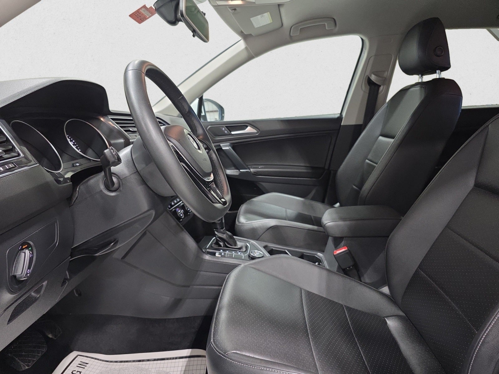 2020 Volkswagen Tiguan 2.0T SE 4Motion