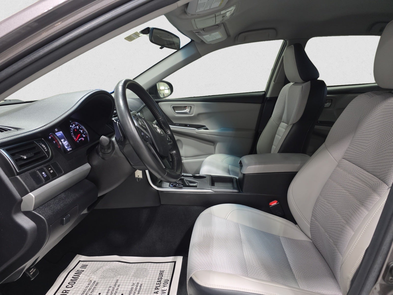 2016 Toyota Camry XLE