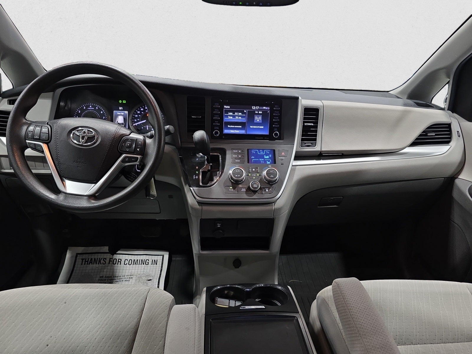 2020 Toyota Sienna LE 7 Passenger