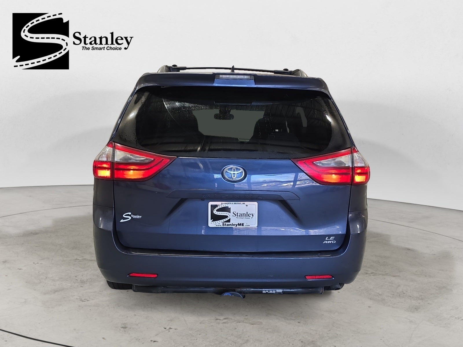 2020 Toyota Sienna LE 7 Passenger