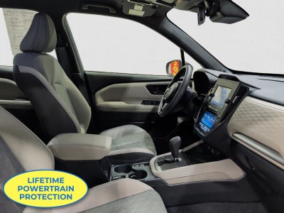 2025 Subaru Forester Base