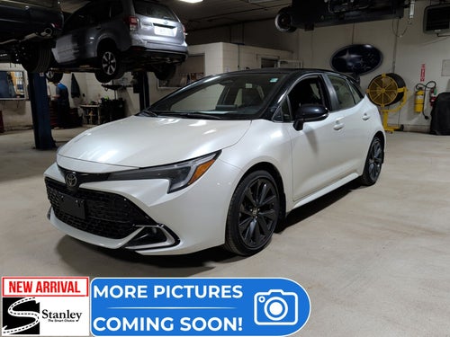 2025 Toyota Corolla Hatchback XSE